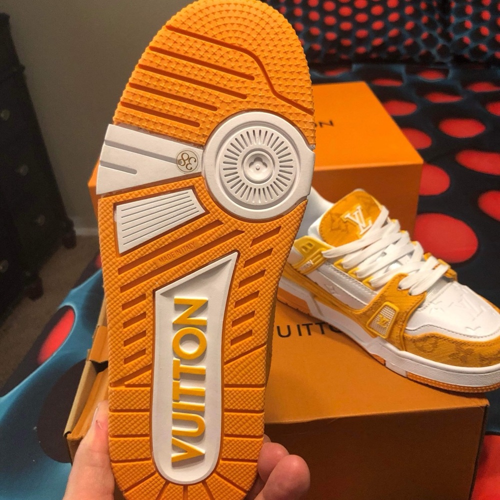 Louis Vuitton Sneakers
